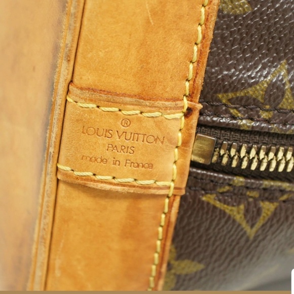 Louis Vuitton Alma Bag - Picture 8 of 8